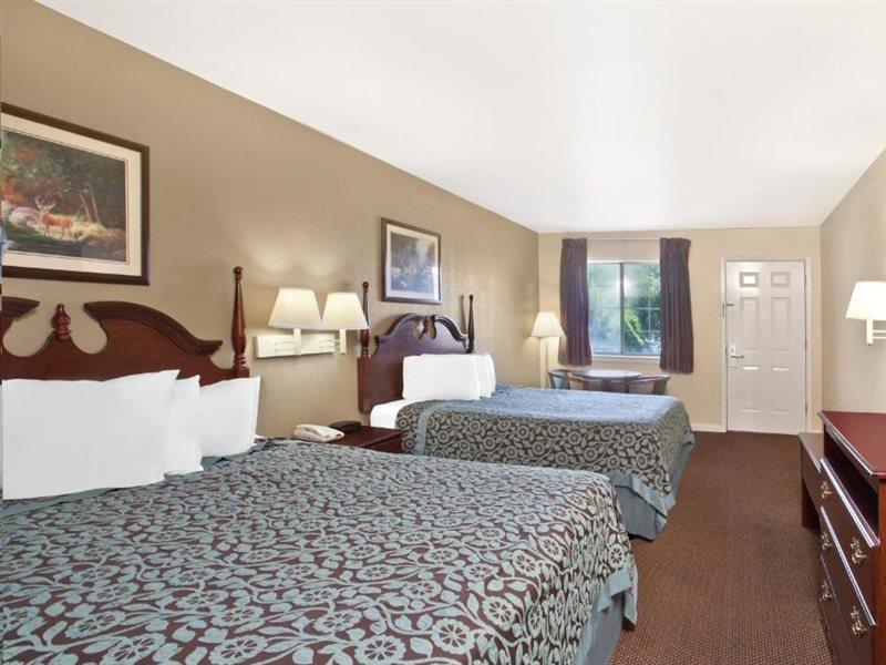 Days Inn By Wyndham Kerrville Exterior foto