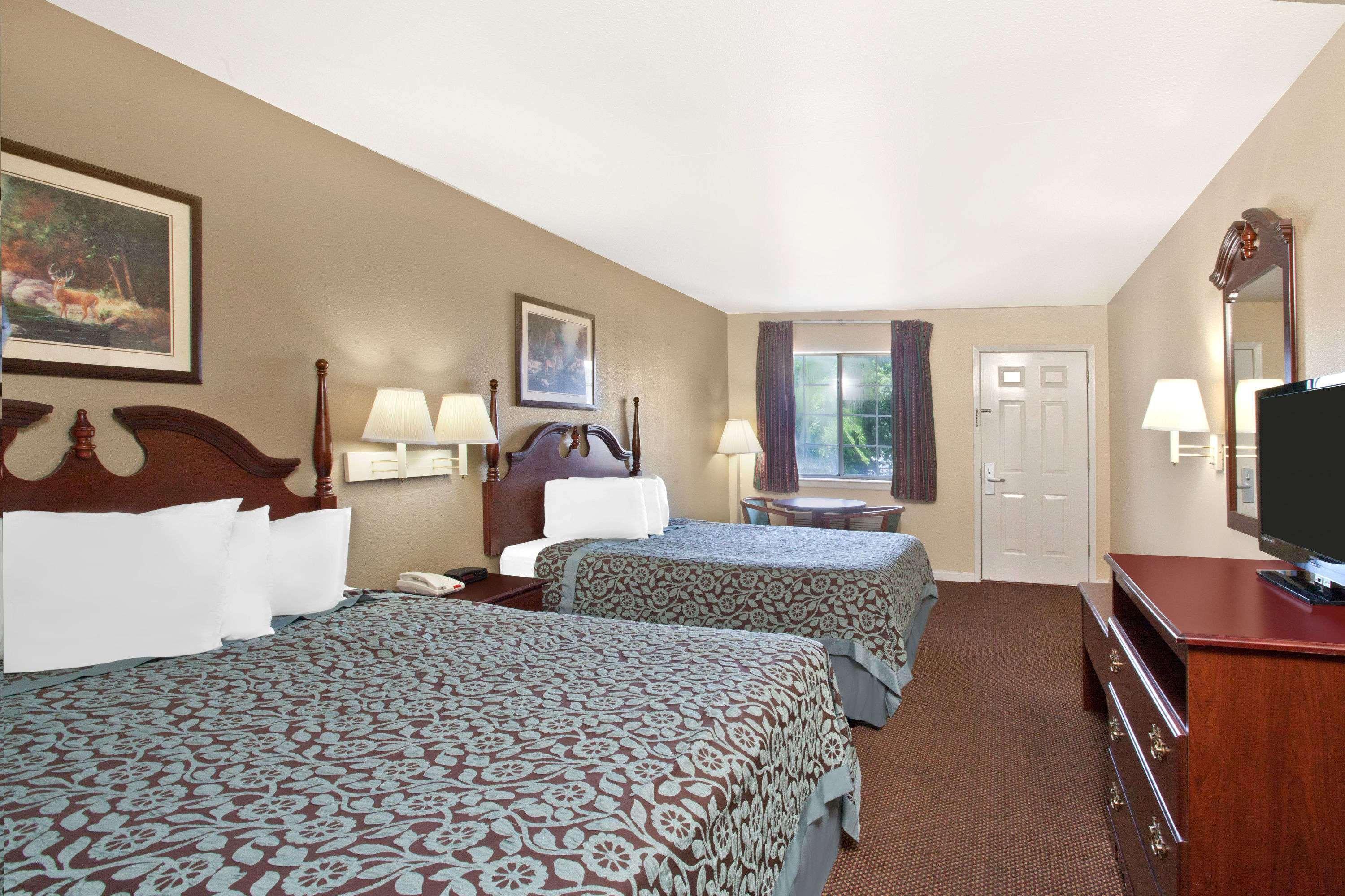 Days Inn By Wyndham Kerrville Exterior foto